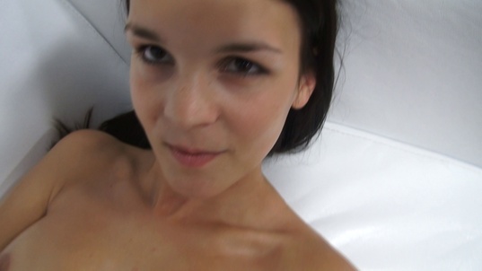 8. Download full pics of Petra (22) from czechcasting.com