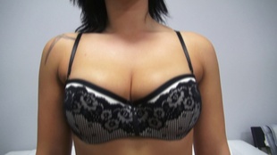 2. Download full pics of Veronika (25) from czechcasting.com