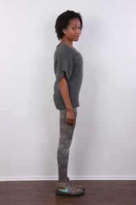 4. Download full pics of Viktorie (18) from czechcasting.com