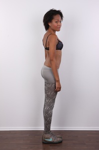 7. Download full pics of Viktorie (18) from czechcasting.com