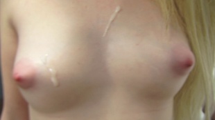 11. Download full pics of Veronika (20) from czechcasting.com