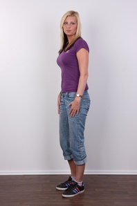 3. Download full pics of Marketa (22) from czechcasting.com