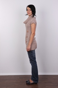 3. Download full pics of Lucie (26) from czechcasting.com