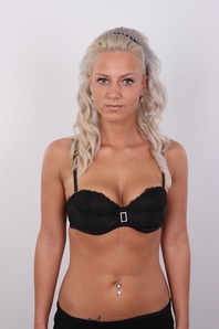 5. Download full pics of Nikola (20) from czechcasting.com