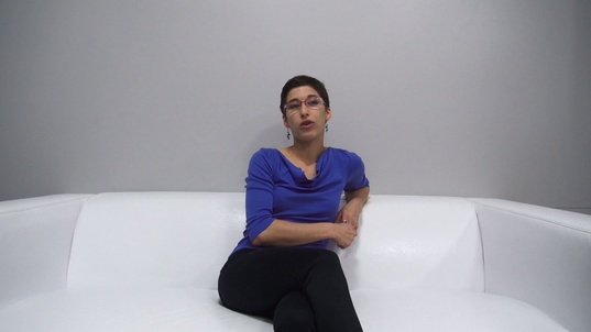 1. Download full pics of Eva (25) from czechcasting.com