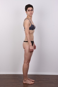 10. Download full pics of Eva (25) from czechcasting.com