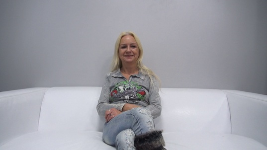 1. Download full pics of Blanka (47) from czechcasting.com