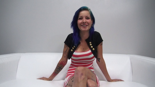 1. Download full pics of Aneta (24) from czechcasting.com