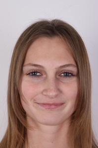 1. Download full pics of Iveta (22) from czechcasting.com