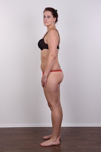 7. Download full pics of Monika (25) from czechcasting.com