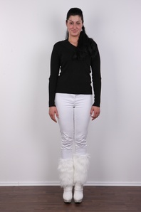 2. Download full pics of Andrea (27) from czechcasting.com