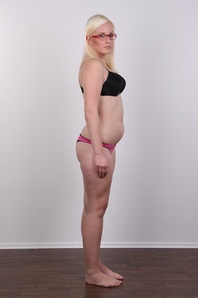 7. Download full pics of Tereza (23) from czechcasting.com