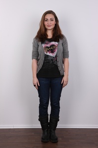 2. Download full pics of Marketa (21) from czechcasting.com