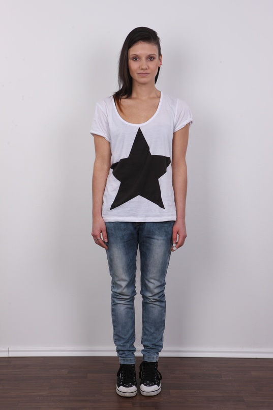 2. Download full pics of Dita (20) from czechcasting.com