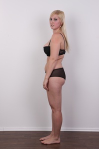 9. Download full pics of Lucie (24) from czechcasting.com