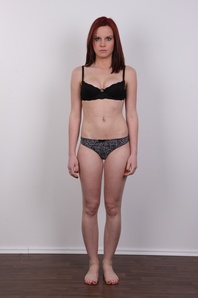 9. Download full pics of Marie (20) from czechcasting.com