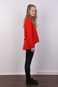 4. Download full pics of Barbora (20) from czechcasting.com