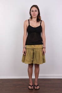 2. Download full pics of Michaela (21) from czechcasting.com