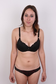 8. Download full pics of Michaela (21) from czechcasting.com