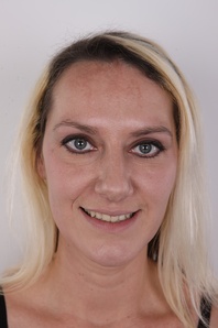 1. Download full pics of Katerina (33) from czechcasting.com