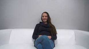 1. Download full pics of Adriana (23) from czechcasting.com