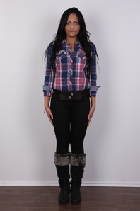 2. Download full pics of Annemarie (19) from czechcasting.com