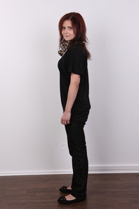 3. Download full pics of Eva (24) from czechcasting.com