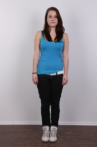 2. Download full pics of Martina (18) from czechcasting.com