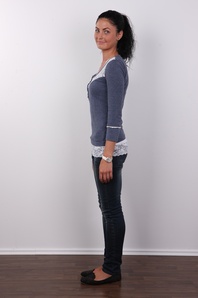 3. Download full pics of Lucie (21) from czechcasting.com