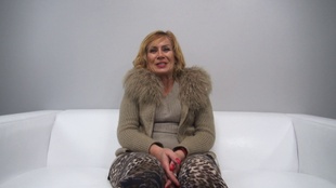 1. Download full pics of Zuzana (64) from czechcasting.com