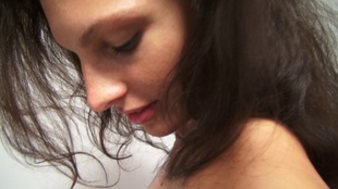 8. Download full pics of Jana (27) from czechcasting.com