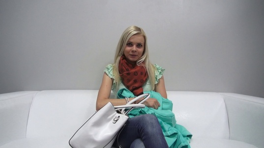 1. Download full pics of Katerina (19) from czechcasting.com