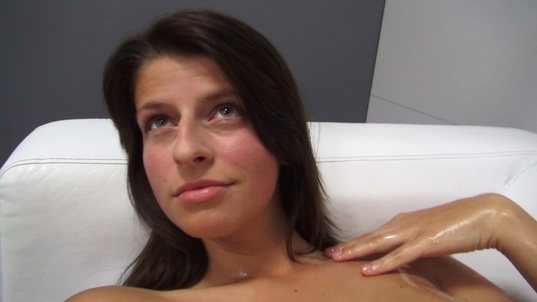 5. Download full pics of Petra (22) from czechcasting.com