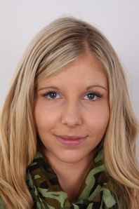 1. Download full pics of Klara (21) from czechcasting.com