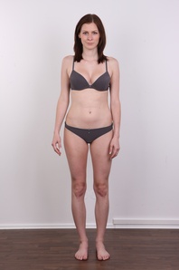 9. Download full pics of Tereza (21) from czechcasting.com