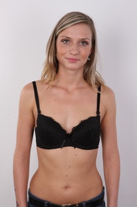 6. Download full pics of Lucie (22) from czechcasting.com