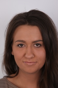 1. Download full pics of Monika (25) from czechcasting.com