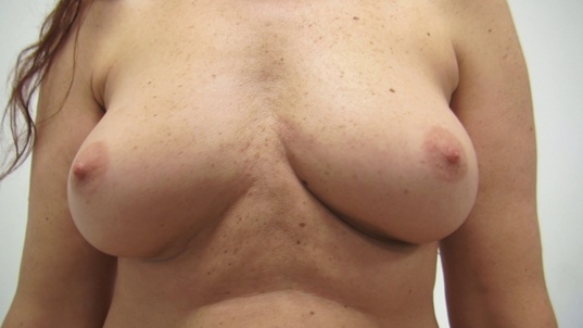 2. Download full pics of Ivana (52) from czechcasting.com