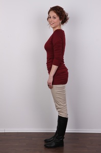 3. Download full pics of Natalie (20) from czechcasting.com