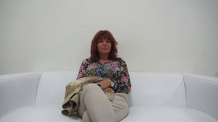 1. Download full pics of Zuzana (43) from czechcasting.com