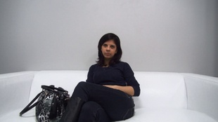 1. Download full pics of Kristyna (18) from czechcasting.com