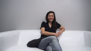 1. Download full pics of Marcela (27) from czechcasting.com