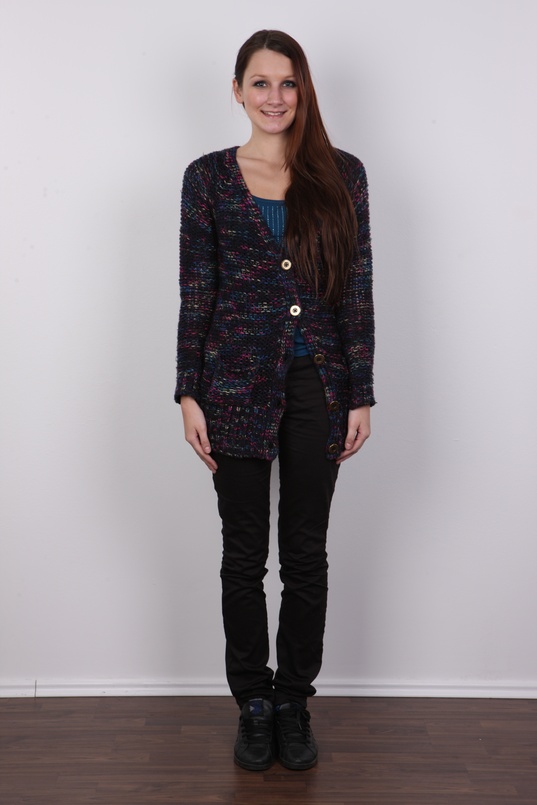 2. Download full pics of Lucie (22) from czechcasting.com