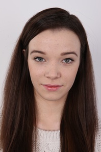 1. Download full pics of Eliska (19) from czechcasting.com