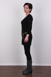 3. Download full pics of Drahomira (53) from czechcasting.com