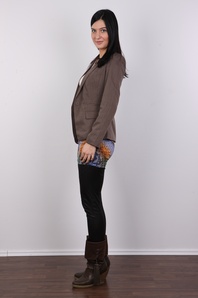 3. Download full pics of Michaela (23) from czechcasting.com