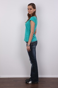 3. Download full pics of Monika (22) from czechcasting.com