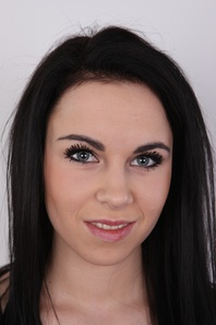 1. Download full pics of Lucie (19) from czechcasting.com