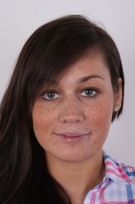 1. Download full pics of Sabina (23) from czechcasting.com