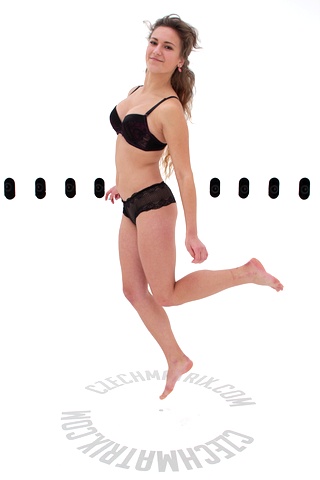 Czech Casting: Olina (19) 360°